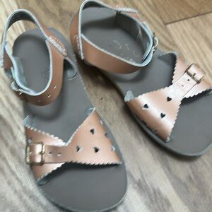 Salt water leather sandals Kids size 11
